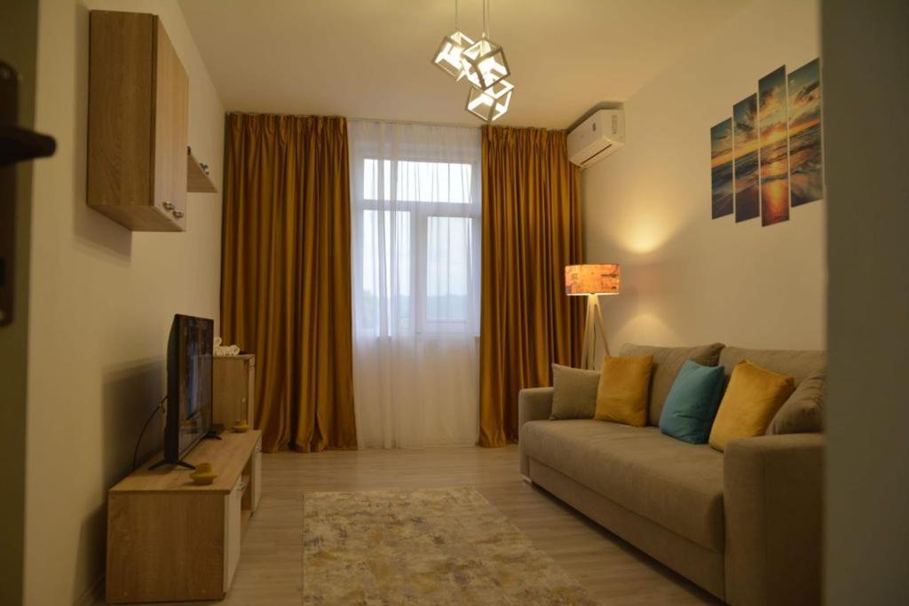 Sunrise Apartment Petroşani Екстериор снимка